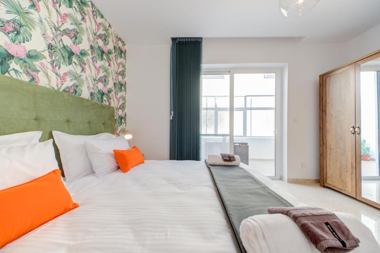 Ferienwohnung La Punziett, a bright 2 bed 1 bath unit. Sleeps 4 St. Paul's Bay Exterior foto